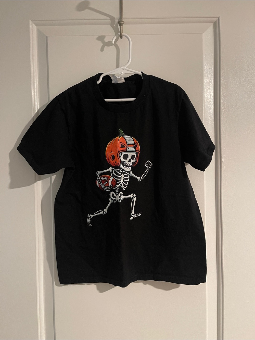 Kids Black Halloween Skeleton Football Graphic Tee Y Med